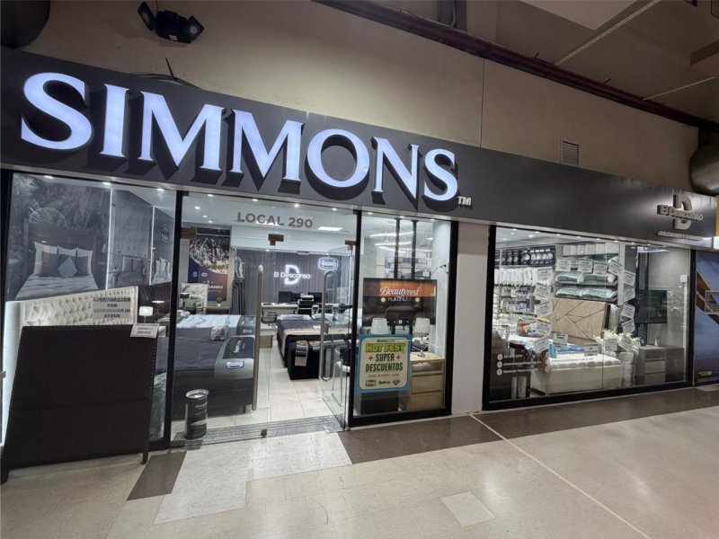 Simmons Paseo Lugones